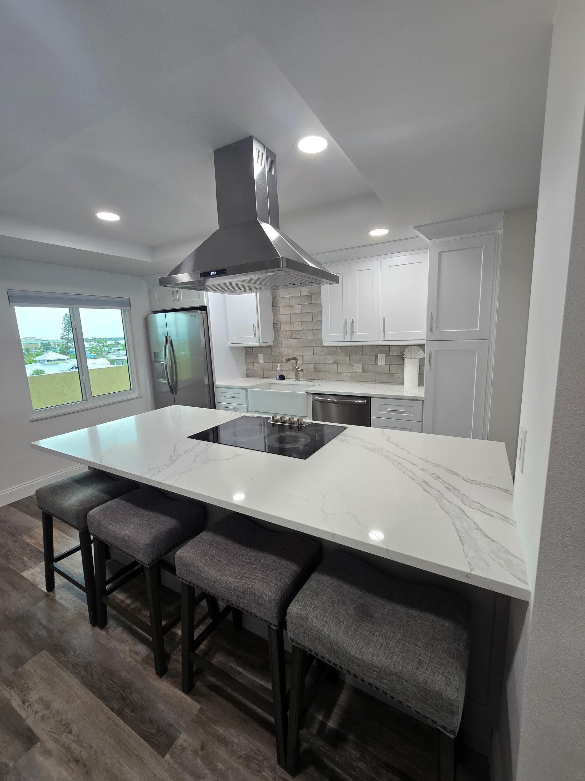 Why Choose Eminence Constructions for Countertops?
